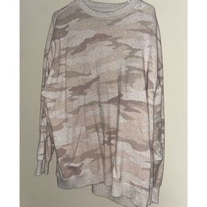 BIEGE CAMO OVERSIZED SWEATSHIRT
